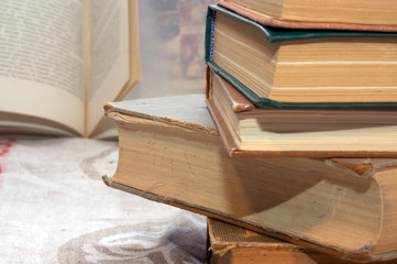 按揭买三十万左右的车三年时间月供多少