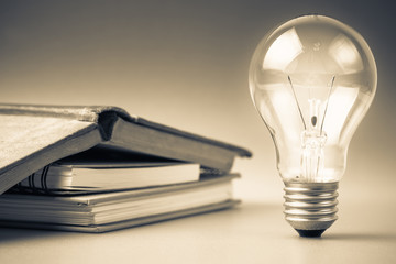 国产车方向盘紧